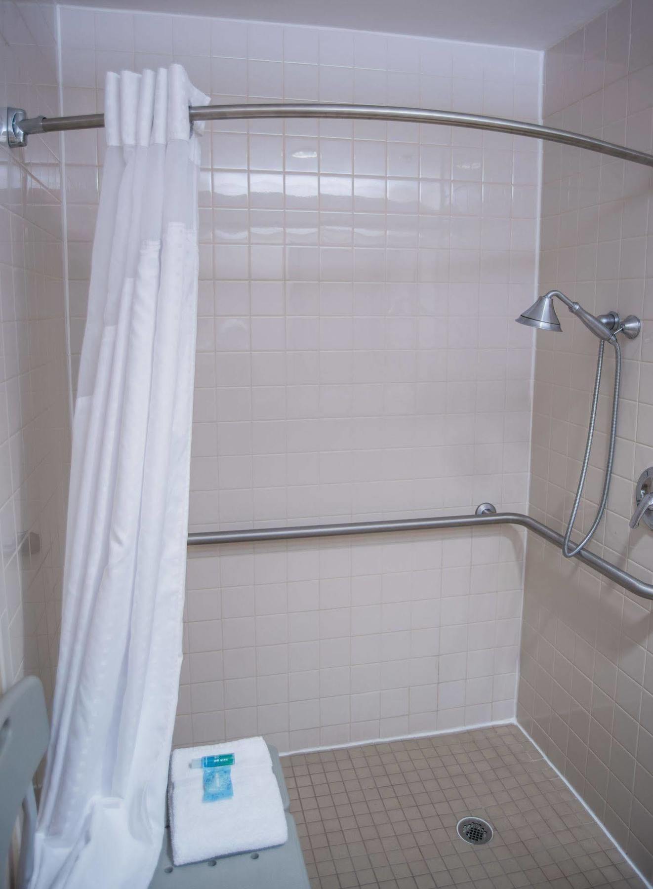 Holiday Inn Express Hotel & Suites Conover - Hickory Area By Ihg Dış mekan fotoğraf