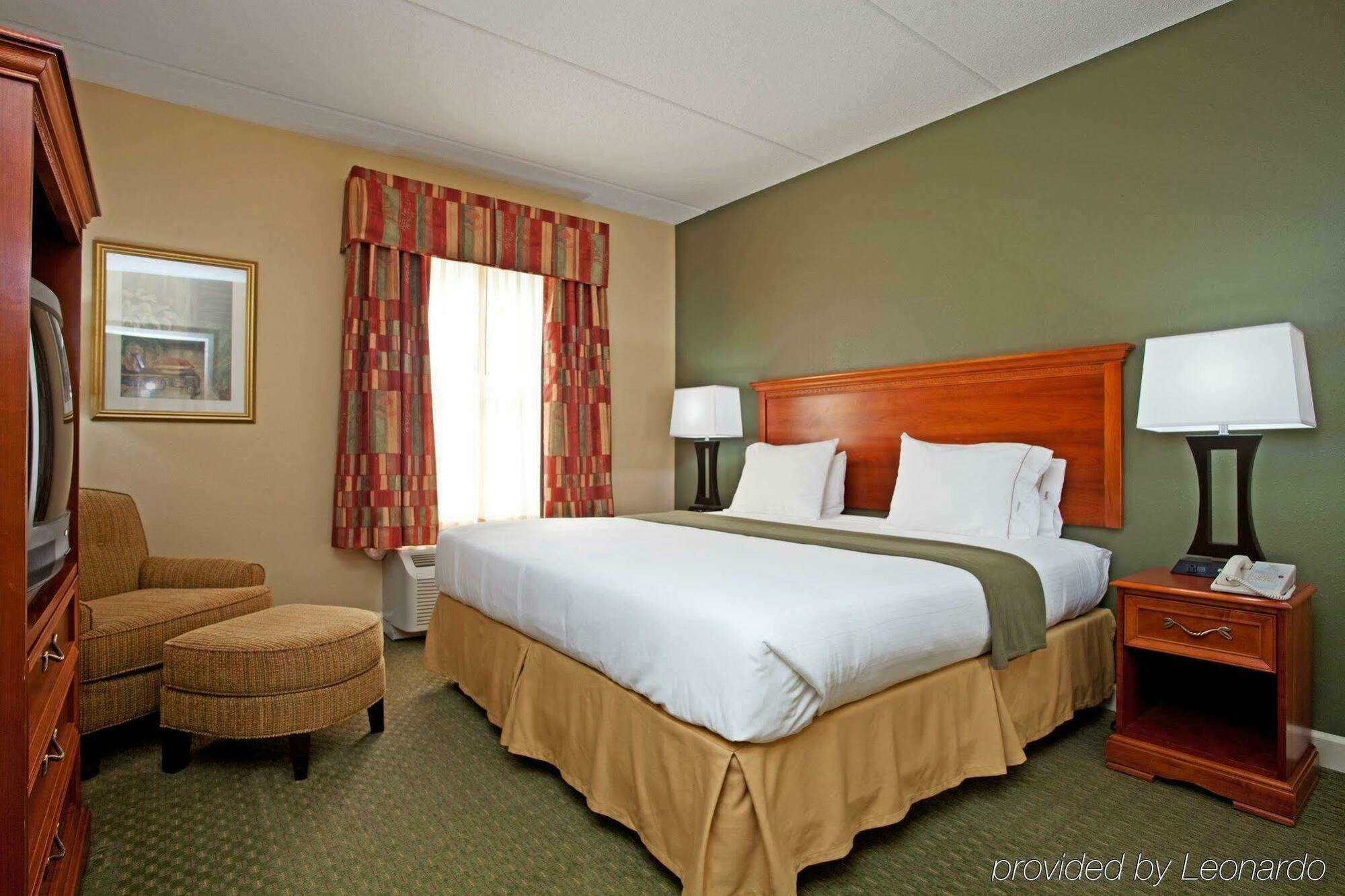 Holiday Inn Express Hotel & Suites Conover - Hickory Area By Ihg Dış mekan fotoğraf